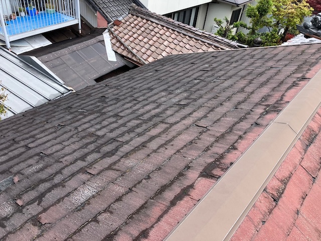 名古屋市瑞穂区にてスレート屋根にニチハのパミールが使用されていた事例・屋根塗装が施せません
